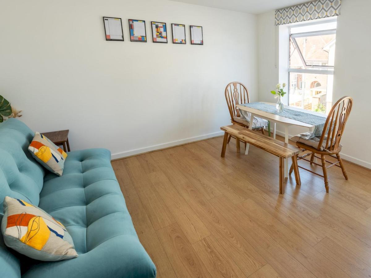 Pass The Keys Modern Stylish Apartment With Parking Bournemouth Exteriör bild