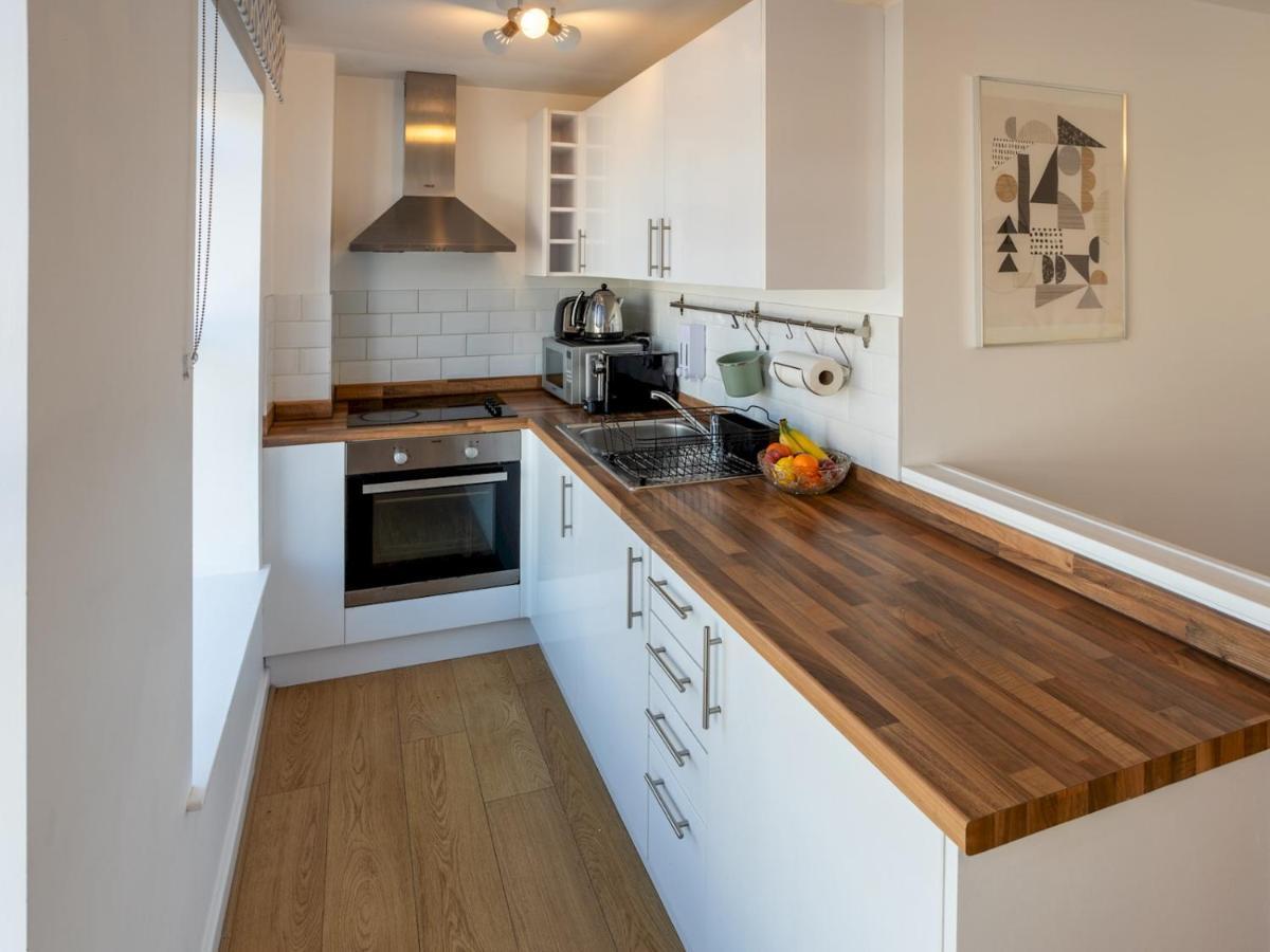 Pass The Keys Modern Stylish Apartment With Parking Bournemouth Exteriör bild